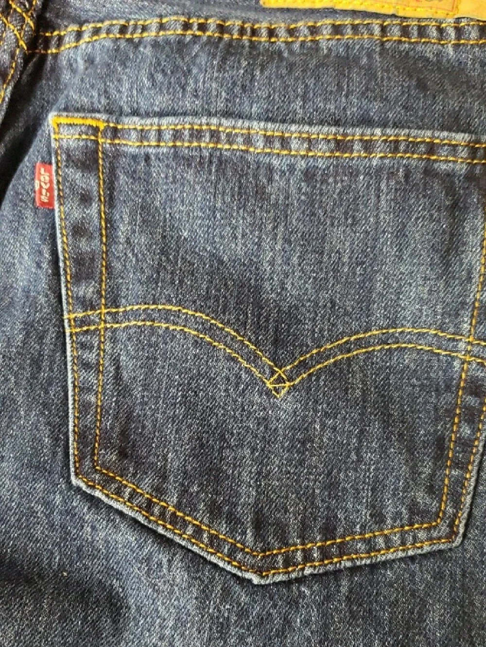 Levi's 501 Men's Button-Fly Straight Leg Jeans in Dark Indigo Size 32x34